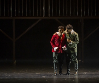La Compañía de Teatro UTPL conmemoró sus 20 años de trayectoria artística con el estreno de la obra Otelo