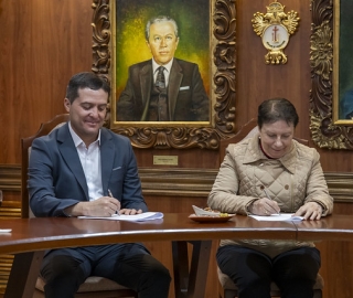 Renovación del convenio NAF entre la UTPL y el SRI