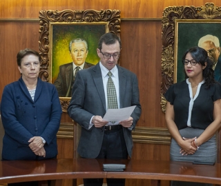 Designación y posesión de Directora General de Vinculación con la Sociedad Designación y posesión de Directora General de Vinculación con la Sociedad