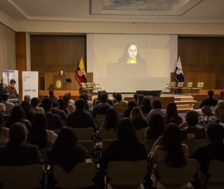 Presentación de la revista Clave Presentación de la revista Clave