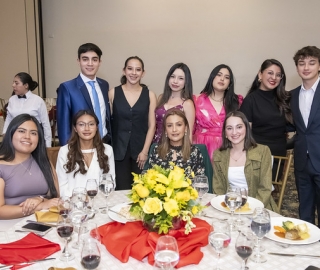 Navidad UTPL 2025 | Cena de Líderes Universitarios Navidad UTPL 2025 | Cena de Líderes Universitarios