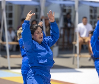 La UTPL participa en el Festival Internacional de Artes Vivas Loja con sus talentosos grupos de arte en la Plaza de la Cultura