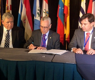 Naciones Unidas y UTPL generaron alianza para la formación de líderes a través de la Red Global CIFAL Naciones Unidas y UTPL generaron alianza para la formación de líderes a través de la Red Global CIFAL