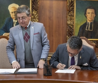 Posesión de nuevas autoridades académicas Posesión de nuevas autoridades académicas