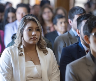 Imposición de mandiles a estudiantes de Fisioterapia