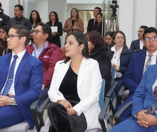 UTPL Conecta Futuro: Presentación de nuevas carreras y develación de imagen por los 50 años de Educación a Distancia