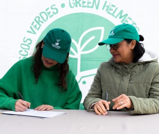 Reforestación en Cajanuma en alianza con Cascos Verdes Reforestación en Cajanuma en alianza con Cascos Verdes
