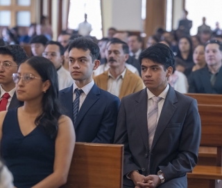 Imposición de mandiles a internos rotativos de la carrera de Nutrición y Dietética – Cohorte mayo 2025 / abril 2026