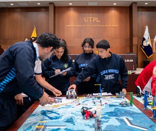 FIRST LEGO en el Innova Fest UTPL