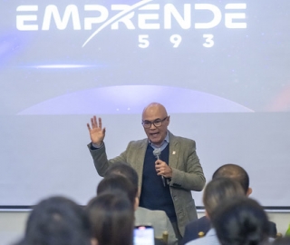Lanzamiento de Misión 593 en Loja Lanzamiento de Misión 593 en Loja