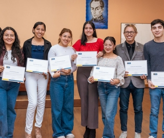 Día Internacional de Voluntarios Día Internacional de Voluntarios