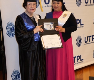 Ceremonia de incorporación de UTPL alumni en Nueva York Ceremonia de incorporación de UTPL alumni en Nueva York