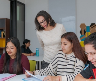 Aldea Global: Using AI to Improve Narration “Historias Míticas y Reales de la ciudad de Loja” Aldea Global: Using AI to Improve Narration “Historias Míticas y Reales de la ciudad de Loja”