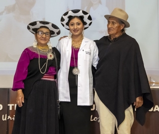 Ceremonia de Imposición de Mandiles – Medicina UTPL Ceremonia de Imposición de Mandiles – Medicina UTPL