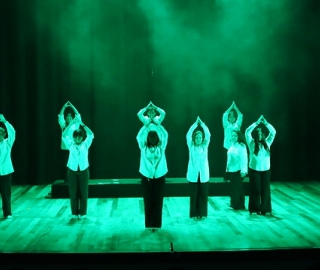 Carrera de Comunicación presentó la obra de teatro "Espejos" Carrera de Comunicación presentó la obra de teatro "Espejos"