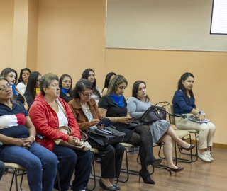 Taller "Cuidar con equilibrio: herramientas prácticas y emocionales para familiares y profesionales que cuidan a personas con discapacidad”