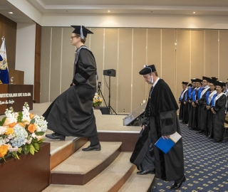 Sesión Solemne Honoris Causa | Dr. Adrián Escudero