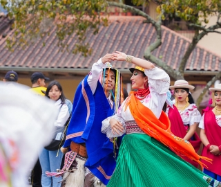 Homenaje a los Yachaks en la Chakana. Inti Raymi de las universidades y diversidades 2025 Homenaje a los Yachaks en la Chakana. Inti Raymi de las universidades y diversidades 2025
