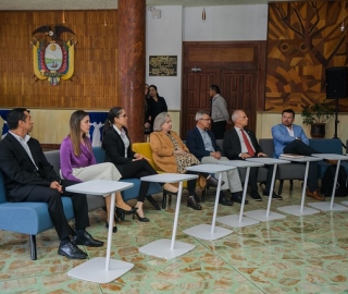 Encuentro Internacional en la UTPL: Visita de la Embajadora María Antonia Velasco y el Embajador Tzach Sarid