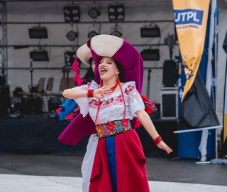 Circuito UTPL – Presentación del Grupo de Danza Jahua Ñan Circuito UTPL – Presentación del Grupo de Danza Jahua Ñan