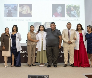 Ceremonia de imposición de mandiles a los estudiantes de 7mo ciclo de la carrera de Psicología Clínica