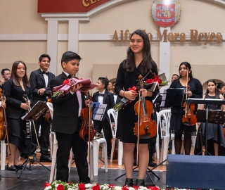 Primer encuentro de SINFIN UTPL y la Academia de música de Sol a Sol de Guayaquil