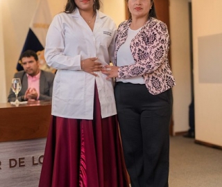 Imposición de mandiles a estudiantes de la carrera de Psicología Clínica Imposición de mandiles a estudiantes de la carrera de Psicología Clínica