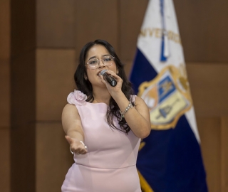 Imposición de Insignias – Carrera de Medicina