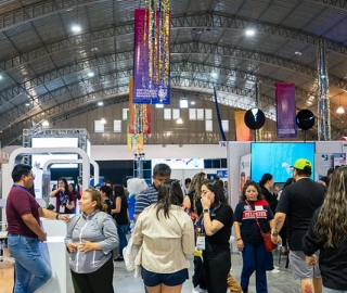 Presentación del microteatro Mujerón - Lucha femenina por la igualdad de los derechos