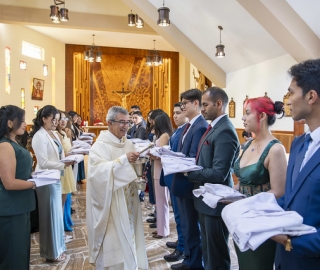 Ceremonia de imposición de mandiles a los estudiantes de 7mo ciclo de la carrera de Psicología Clínica