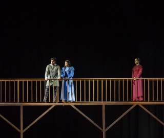 La Compañía de Teatro UTPL conmemoró sus 20 años de trayectoria artística con el estreno de la obra Otelo
