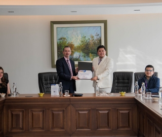 UTPL certificada Establecimiento 100% Libre de Humo