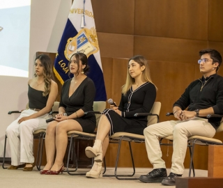 Presentación de la revista Clave