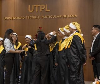 I Festival de Villancicos en inglés "Bells & Voices" I Festival de Villancicos en inglés "Bells & Voices"