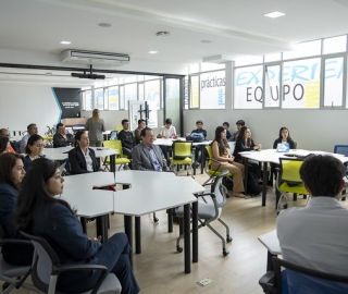 Finanzas aplicadas: análisis financiero y estrategias de inversión y financiamiento para impulsar la competitividad empresarial