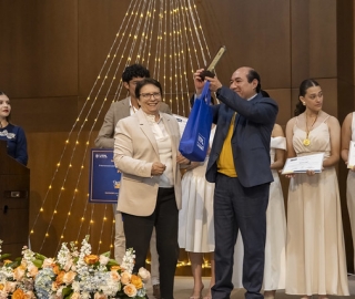 I Festival de Villancicos en inglés "Bells & Voices" I Festival de Villancicos en inglés "Bells & Voices"