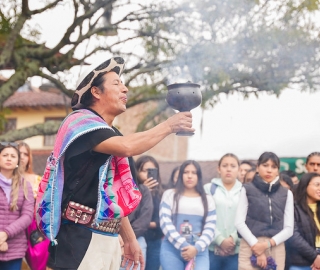 Homenaje a los Yachaks en la Chakana. Inti Raymi de las universidades y diversidades 2025 Homenaje a los Yachaks en la Chakana. Inti Raymi de las universidades y diversidades 2025