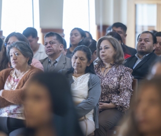 Imposición de mandiles a estudiantes de Fisioterapia