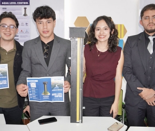 Estudio hidráulico de tributarios de los ríos Malacatos y Zamora en la ciudad de Loja.