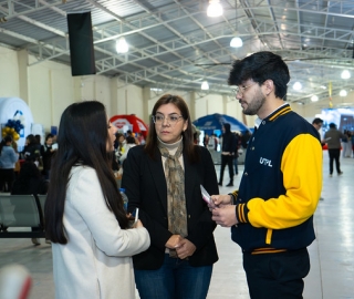 Feria de Empleo Conectando Oportunidades 2025