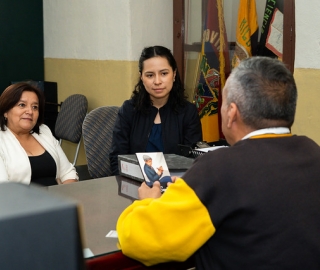 Entrega de libros a Unidades Educativas - Semana del Estudiante “Fernando Rielo” 2025 Entrega de libros a Unidades Educativas - Semana del Estudiante “Fernando Rielo” 2025