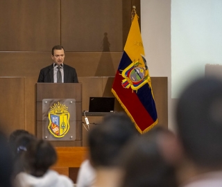 Simposio de Obesidad: Retos y Perspectivas en la Atención Integral