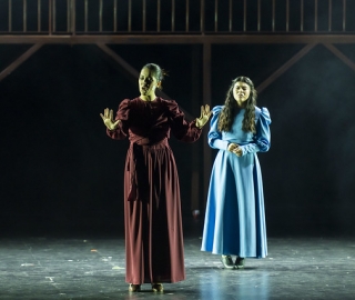 La Compañía de Teatro UTPL conmemoró sus 20 años de trayectoria artística con el estreno de la obra Otelo La Compañía de Teatro UTPL conmemoró sus 20 años de trayectoria artística con el estreno de la obra Otelo