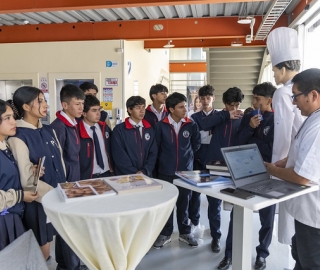 Vive UTPL | Jóvenes de bachillerato conocen la experiencia universitaria