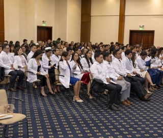 Ceremonia de Imposición de Mandiles – Medicina UTPL Ceremonia de Imposición de Mandiles – Medicina UTPL