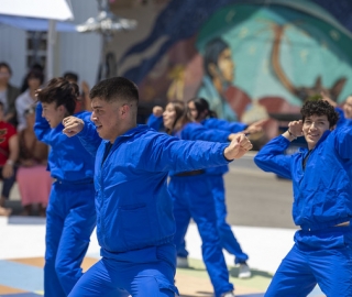 La UTPL participa en el Festival Internacional de Artes Vivas Loja con sus talentosos grupos de arte en la Plaza de la Cultura