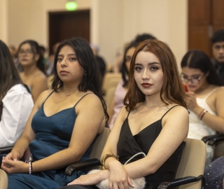 Ceremonia de imposición de mandiles a los estudiantes de 7mo ciclo de la carrera de Psicología Clínica