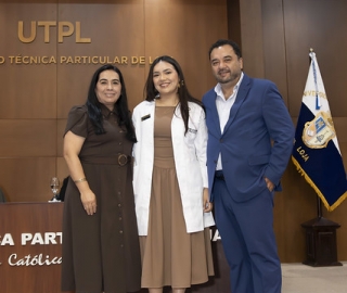 Imposición de Insignias – Carrera de Medicina Imposición de Insignias – Carrera de Medicina