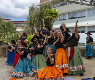 UTPL, escenario del arte y la diversidad cultural en el Festival Folclóricos Internacionales (FESFIN) 2025 UTPL, escenario del arte y la diversidad cultural en el Festival Folclóricos Internacionales (FESFIN) 2025
