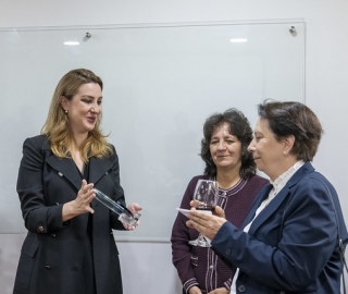 Reconocimiento a una trayectoria de servicio y legado institucional UTPL Reconocimiento a una trayectoria de servicio y legado institucional UTPL